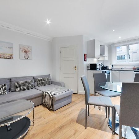 2 Bed Piccadilly Apartment 4 لندن المظهر الخارجي الصورة